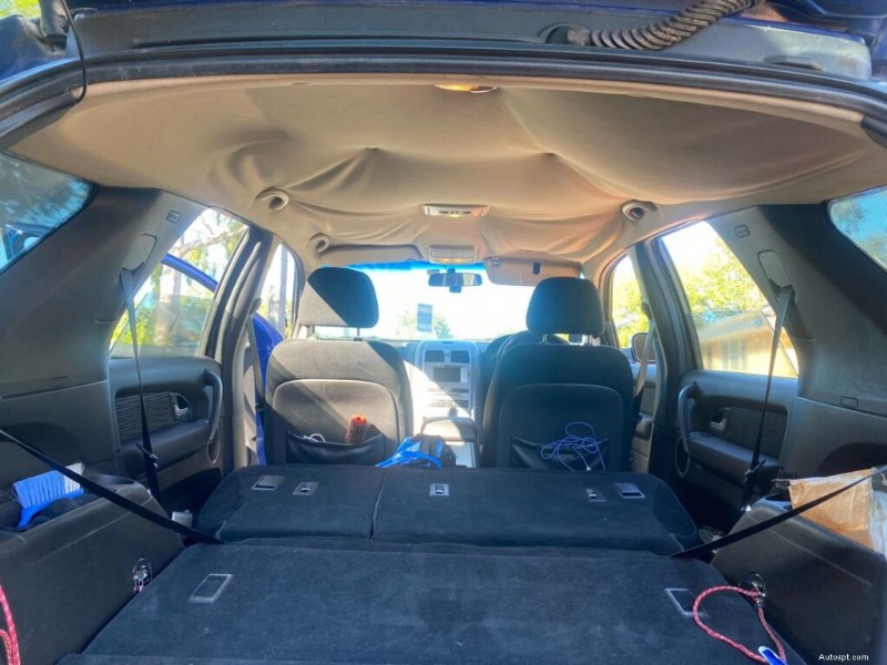 Protégez l’intérieur de votre voiture :repérer et réparer l’usure du ciel de toit 