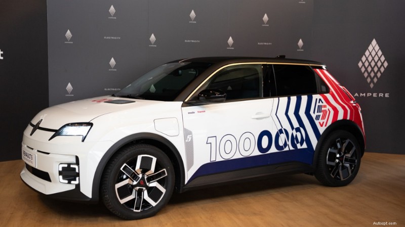 Renault atteint les 100 000 véhicules électriques 5E‑Tech à Douai, soulignant l excellence de la fabrication française 