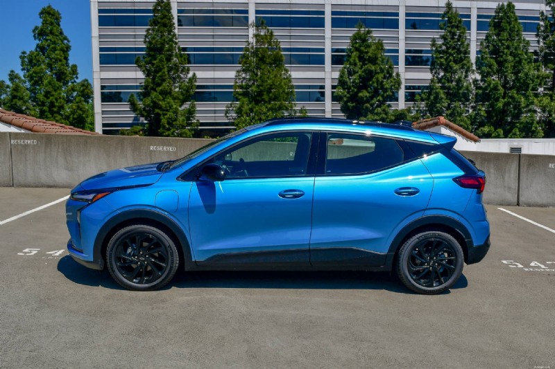 Examen de la Chevrolet Bolt RS 2027 :expérience de déplacement et pourquoi elle se démarque 