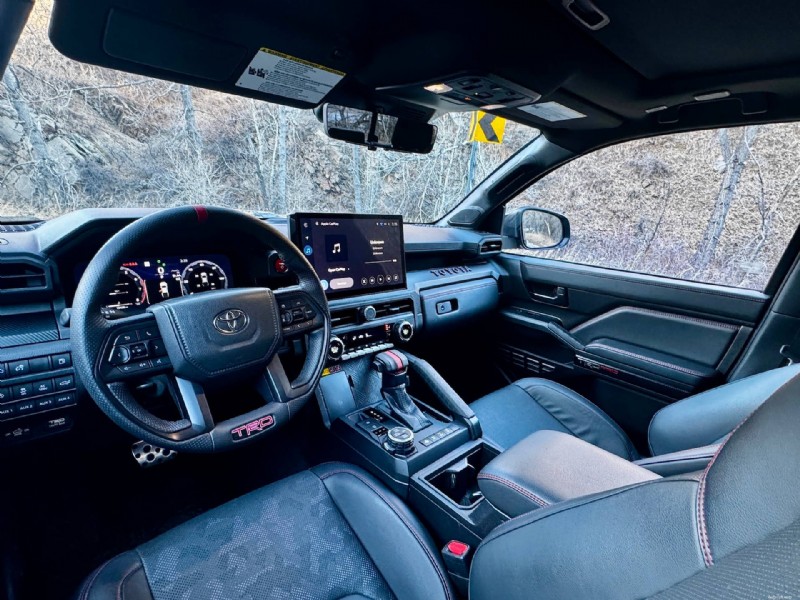 Pourquoi le Toyota Tacoma TRD 2026 surpasse le Trailhunter :5 avantages clés 