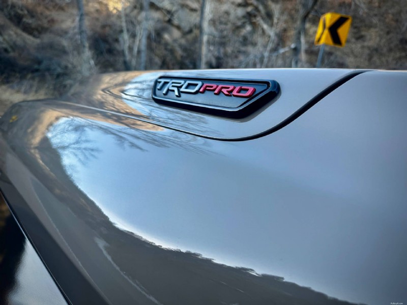 Pourquoi le Toyota Tacoma TRD 2026 surpasse le Trailhunter :5 avantages clés 