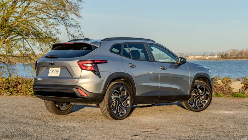 Chevrolet Trax 2026 vs Nissan Kicks :une comparaison impartiale et approfondie de deux VUS compacts 
