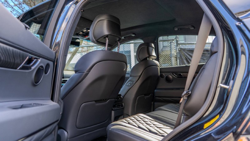 Genesis GV80 Coupé 2026 vs Acura MDX Type S :un examen complet des VUS de luxe 