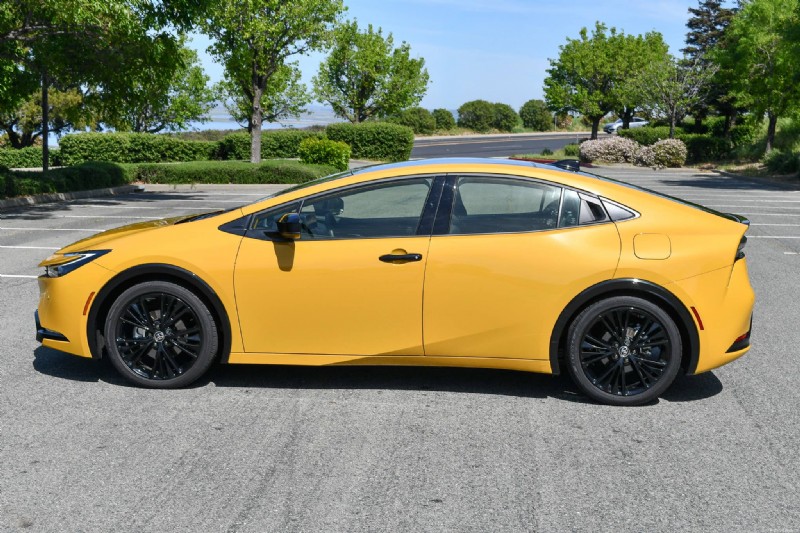 Toyota présente la Prius 2026 :un nouveau design, des options de couleurs et une efficacité énergétique inégalée 
