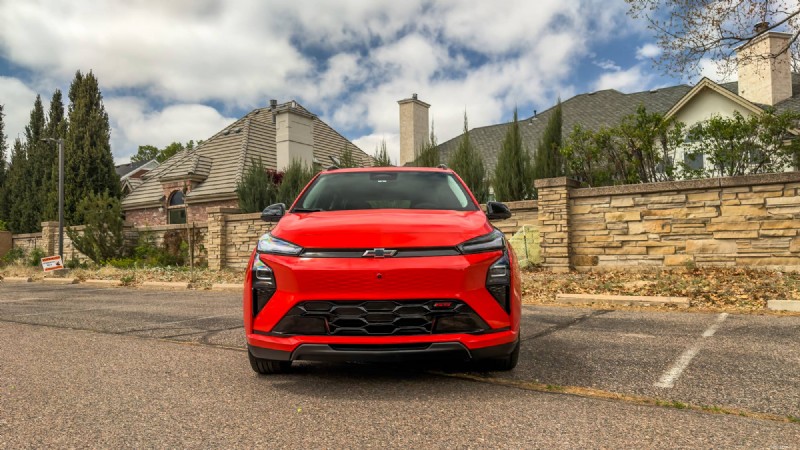 Examen de la Chevrolet Bolt 2027 :pourquoi le dernier modèle fait face à des rumeurs d annulation 