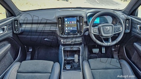 Intérieur standard du Volvo XC40 Recharge 2022 – Design et caractéristiques haut de gamme 