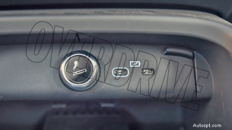 Intérieur standard du Volvo XC40 Recharge 2022 – Design et caractéristiques haut de gamme 