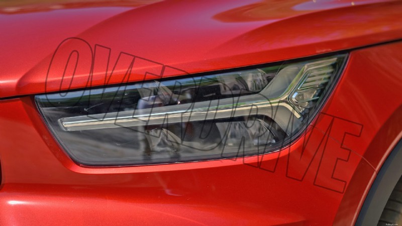 Volvo XC40 Recharge Standard 2022 – Aperçu extérieur 