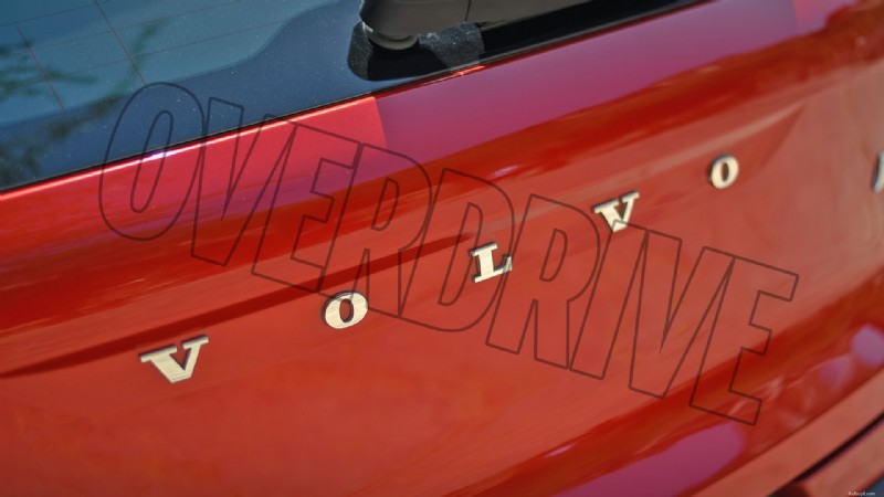 Volvo XC40 Recharge Standard 2022 – Aperçu extérieur 