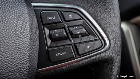 Mahindra Scorpio‑N 2022 Z8L Essence MT :6 vitesses, intérieur 6 places - Spécifications complètes et points forts 