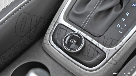 Hyundai Venue 2022 1.2 Kappa MT SX – Examen de l intérieur bicolore 