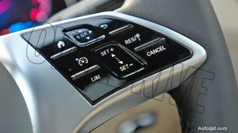 Intérieur de la Mercedes‑Benz Classe C C200 2022 – Luxe, confort et design de pointe 