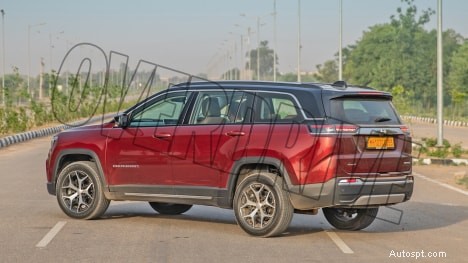 Découvrez l’extérieur du Jeep Meridian 2022 Limited – Design haut de gamme et performances robustes 