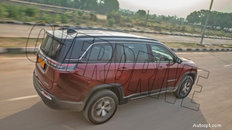 Découvrez l’extérieur du Jeep Meridian 2022 Limited – Design haut de gamme et performances robustes 