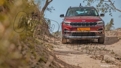 Découvrez l’extérieur du Jeep Meridian 2022 Limited – Design haut de gamme et performances robustes 
