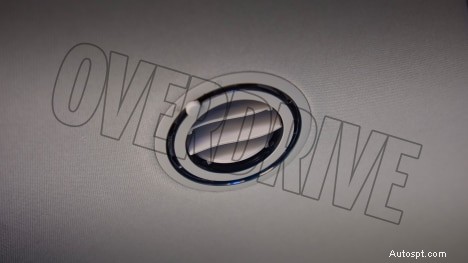 Kia Carens Luxury Plus 2022 – 7 places, moteur de 1,5 L, intérieur automatique à 6 vitesses 