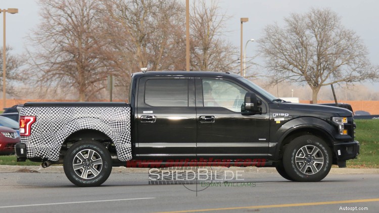 Le prototype du Ford F‑150 est propulsé par un moteur V6 turbodiesel Land Rover 