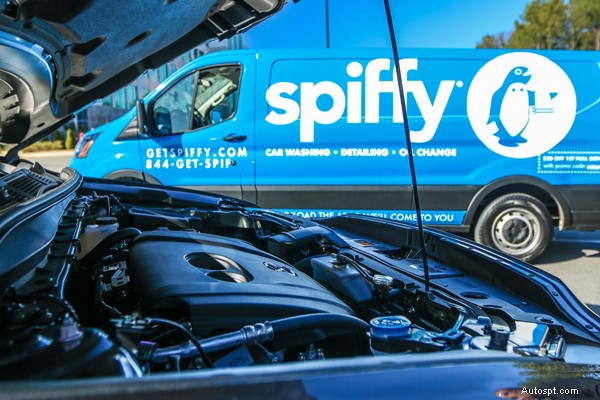 Entretien de votre voiture après un voyage en voiture :conseils éprouvés pour restaurer l éclat et les performances 