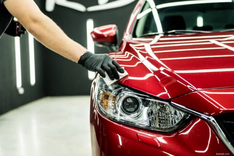 Pourquoi cirer votre voiture est important :5 avantages prouvés 