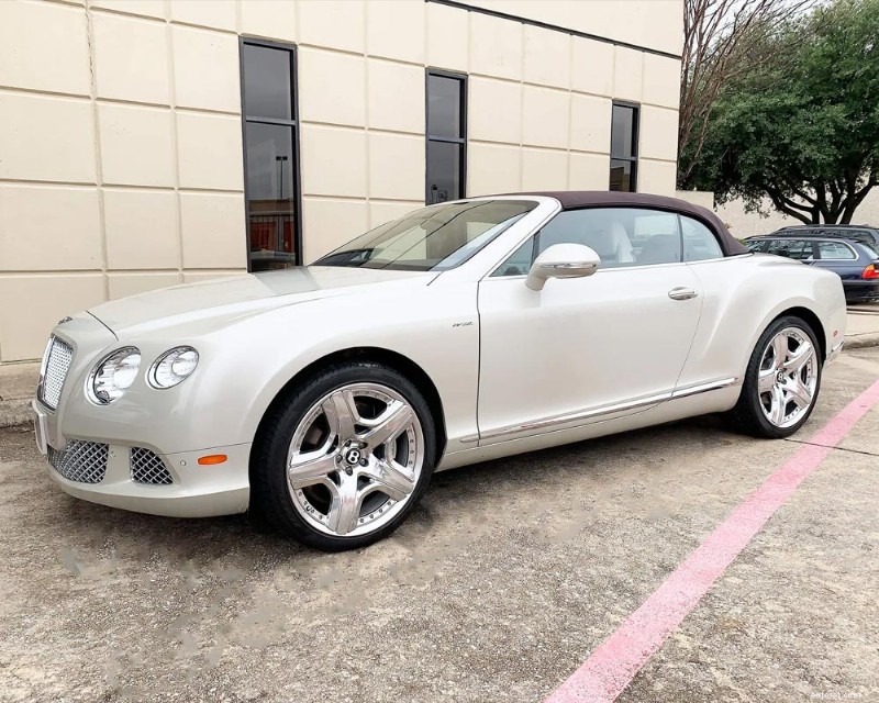 Premier centre de service Bentley de Dallas – Réparations expertes, tarification transparente et soins sur mesure 