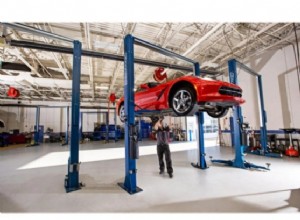 Guide ultime des ascenseurs automobiles :types, caractéristiques et marques de confiance 