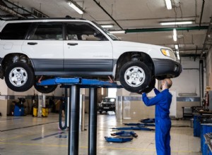 10 panneaux d’avertissement de voiture critiques qui nécessitent des réparations immédiates 