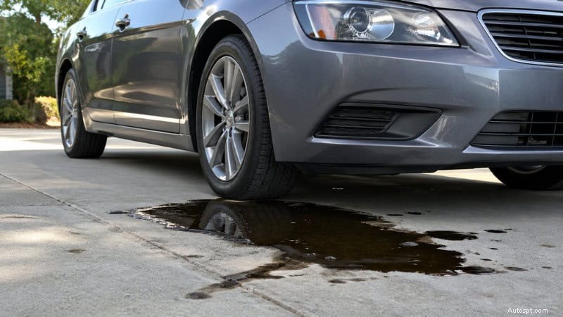 Fuites d’huile de voiture expliquées :causes, symptômes, réparations et estimations des coûts – Rx Mechanic 