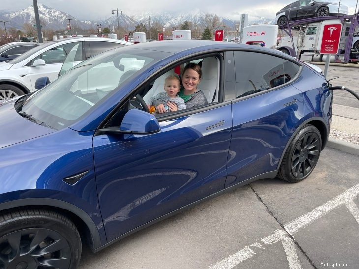 Peut-on faire de longs trajets en voiture dans un véhicule entièrement électrique ? Conseils d experts et stratégies de planification 