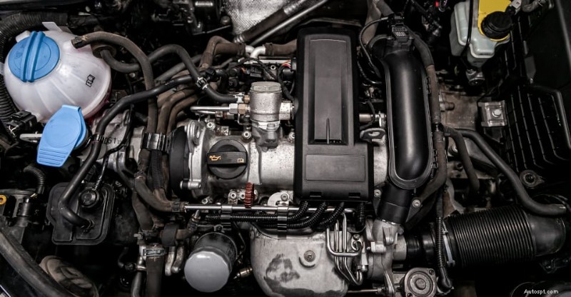 Comprendre les moteurs hydrobloqués :causes, symptômes et solutions de réparation 