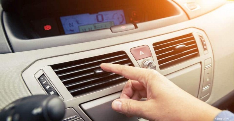 Drapeaux rouges lorsque le pressostat AC de votre voiture tombe en panne – Problèmes de haute ou de basse pression 