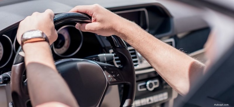 Principaux signes que les pneus de votre voiture sont déséquilibrés (et pourquoi c est important) 