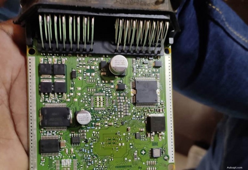 Comprendre les pannes de l ECU :principales causes et solutions 