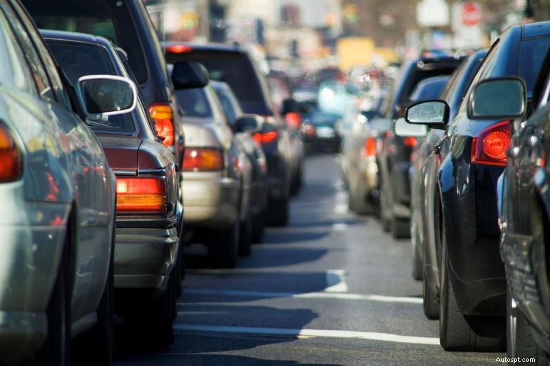 Tendances automobiles 2026 :sécurité, IA et véhicules électriques abordables à connaître 