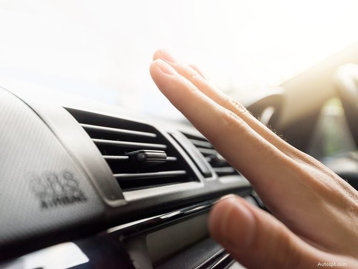 Éteindre la climatisation de votre voiture peut-il vraiment économiser de l essence ? 