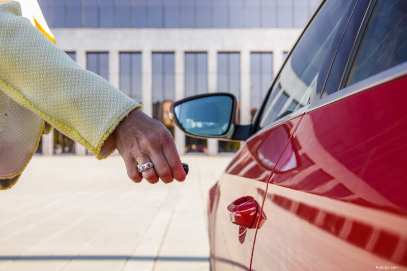 Alertes critiques pour la voiture :5 panneaux d avertissement incontournables que chaque propriétaire devrait surveiller 