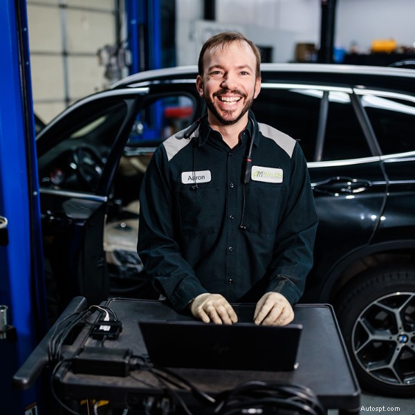 Service automobile local de confiance – Avalon Motor Sports, Denver 