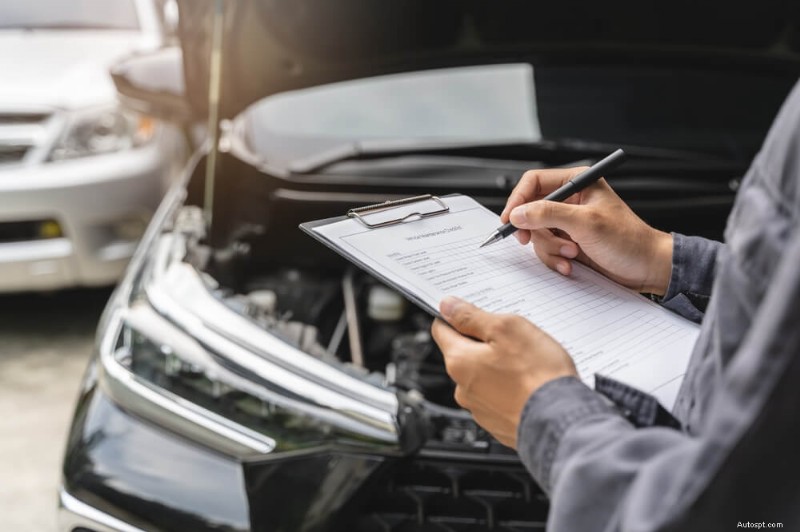 Protégez-vous des escroqueries en matière de réparation automobile :conseils d experts pour repérer et éviter les surcharges 