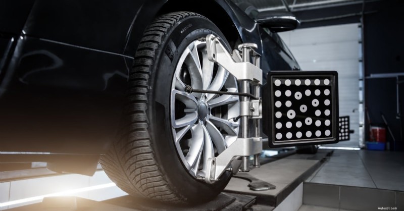 Permutation des pneus ou alignement des roues :quand les planifier pour des performances optimales du véhicule 