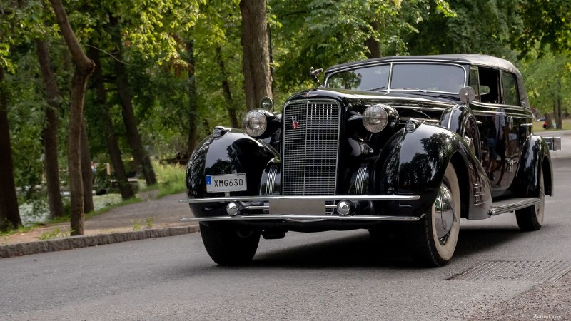 Limousines présidentielles :une évolution de style et de sécurité sur 100 ans 