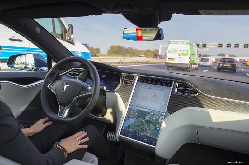 Les voitures autonomes expliquées :niveaux d automatisation et à quoi s attendre 