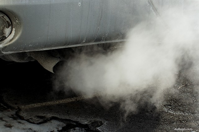 Alerte d entretien automobile :reconnaissez les principaux panneaux d avertissement et protégez votre véhicule 
