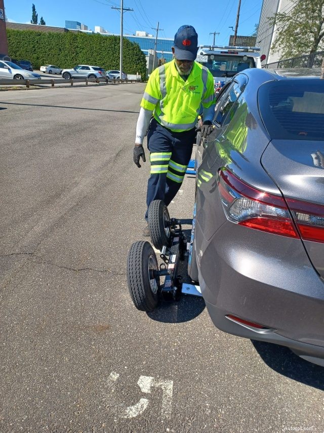 Comment l’assistance routière AAA répond à votre appel :un aperçu des coulisses 