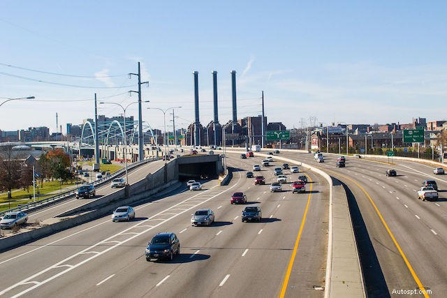 Parkway vs Highway :un guide clair de leurs différences 
