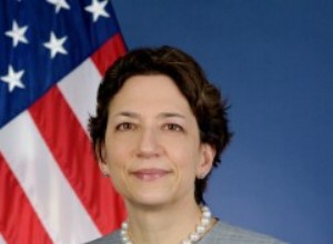 La secrétaire adjointe Polly Trottenberg explique l impact de la loi sur les investissements dans les infrastructures et l emploi 