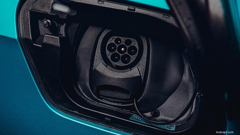 Guide ultime des chargeurs, connecteurs et vitesses de charge pour véhicules électriques 