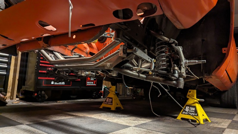 Mise à niveau d une Dodge Charger 69 :de l échange de suspension boulonnée à un projet de fabrication majeur 