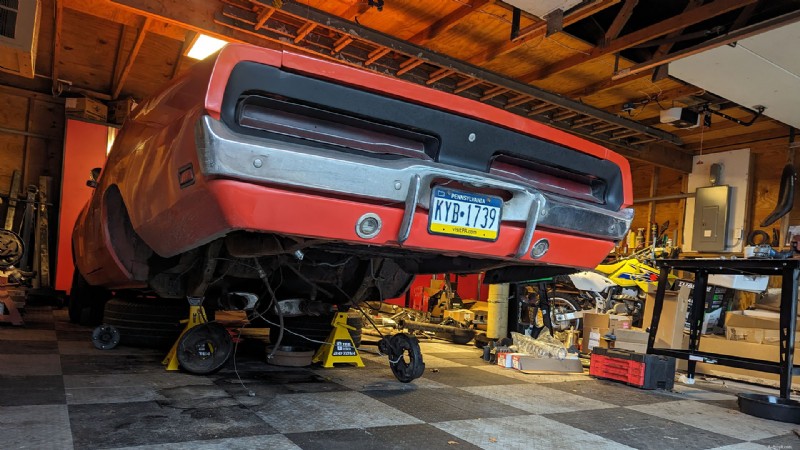 Test des kits arrière et IFS Heidts 4-Link sur une Dodge Charger 