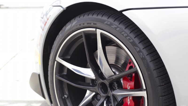 Test du Pirelli P Zero AS Plus 3 :le pneu toutes saisons qui offre performances et fiabilité 