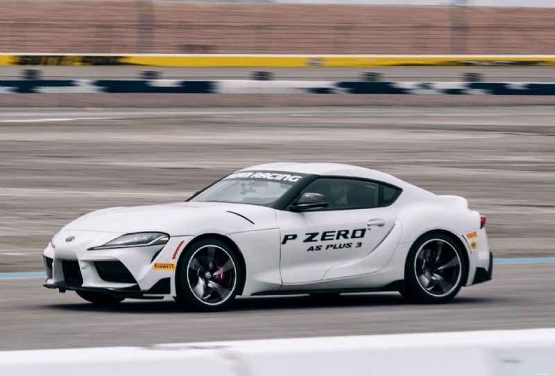 Test du Pirelli P Zero AS Plus 3 :le pneu toutes saisons qui offre performances et fiabilité 