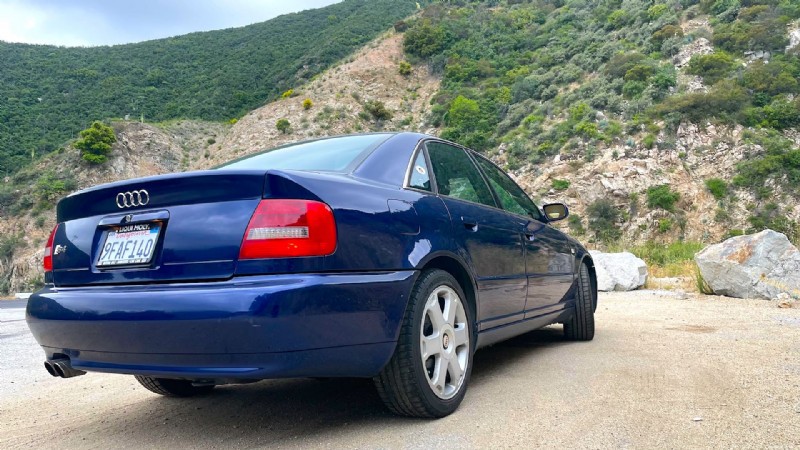 Guide étape par étape :Comment éliminer efficacement le sable de votre voiture 